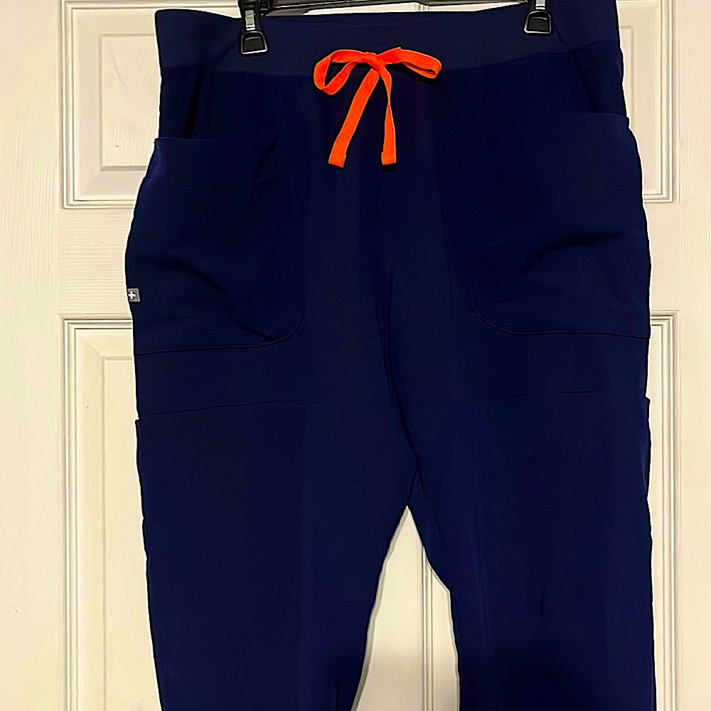 FIGS Nepal high waisted straight leg navy pant